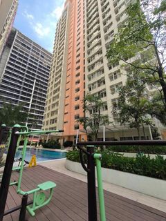 1br condo in makati rfo rent to own paseo de roces near makati med rcbc gt tower ayala ave makati med