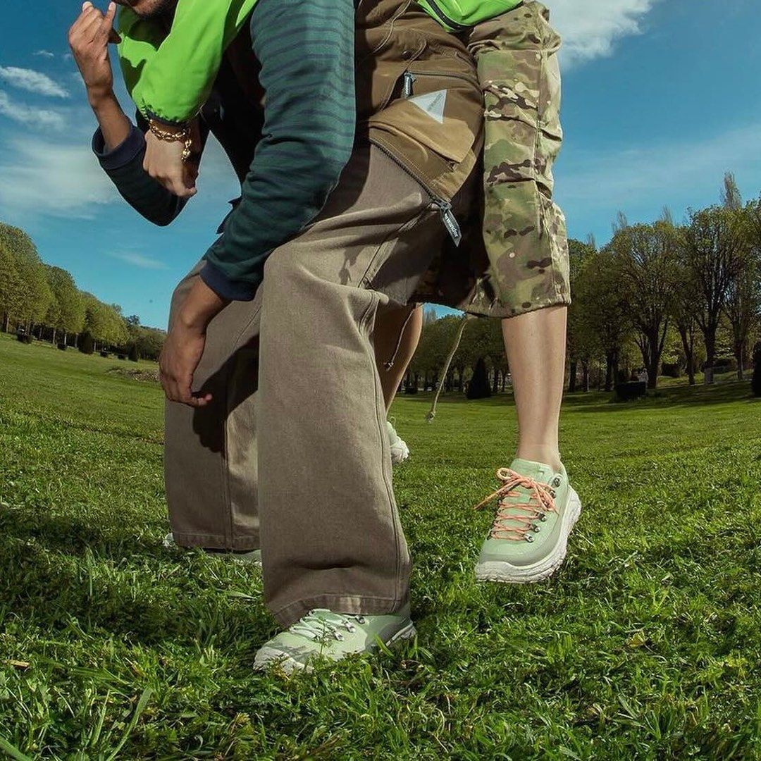 新品Hoka Tor.Summit 