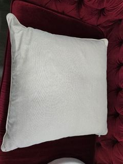 (Category: ) located in . Submitted by styleinme (Listing ID 1296901619, Image 1). Description: .