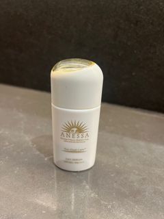 （分類：）位於 。 由 hungjai921 提交（商品編號 1297037719，圖片 1）。簡介： 。