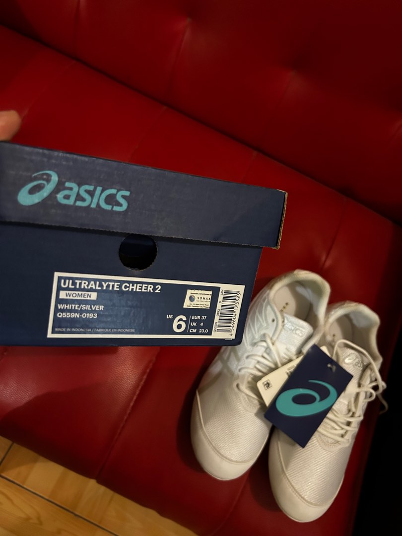 Asics ultralyte on sale