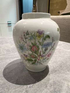 Aynsley Wild Tudor small vase