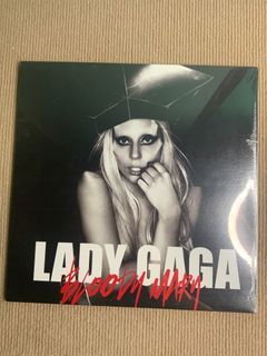 Bloody Mary - Lady Gaga (Black)