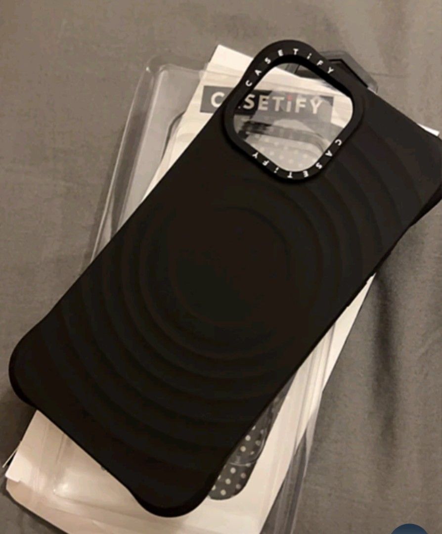Casetify iphone ripple case all models black and white for
