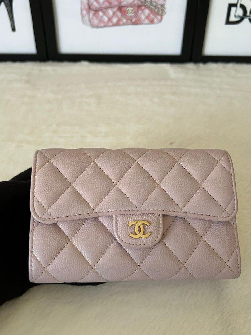 Chanel Classic Trifold Wallet (Category: Luxury Bags & Wallets) located in Manila. Submitted by bagislifeshop (Listing ID 1297043044, Image 2). Description: ☑️Available in Pampanga ✅Series: 31 ✅Condition: 8.5/10 ✅Colour: Light Pink in GHW ✅Material: Caviar leather ✅Inclusion: Box, authenticity card, holo intact, booklet and dustbag .