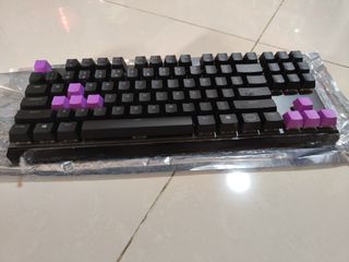 (Category: ) located in . Submitted by ah_khoo (Listing ID 1297013806, Image 1). Description: .