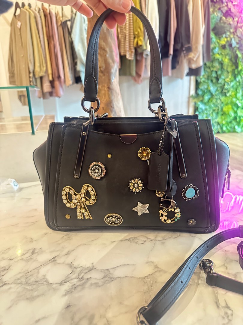 Coach Dreamer 28 with vintage Jewellery Black