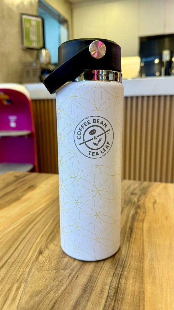 Coffee Bean & Tea leaf (Category: Water Bottles & Tumblers) located in Manila. Submitted by timothy_28 (Listing ID 1297015977, Image 3). Description: Coffee Bean & Tea leaf Limited Edition Tumbler *Starlight - 799 *Day Dream - 799 *Gold Rush - 799 Brandnew w/ box .