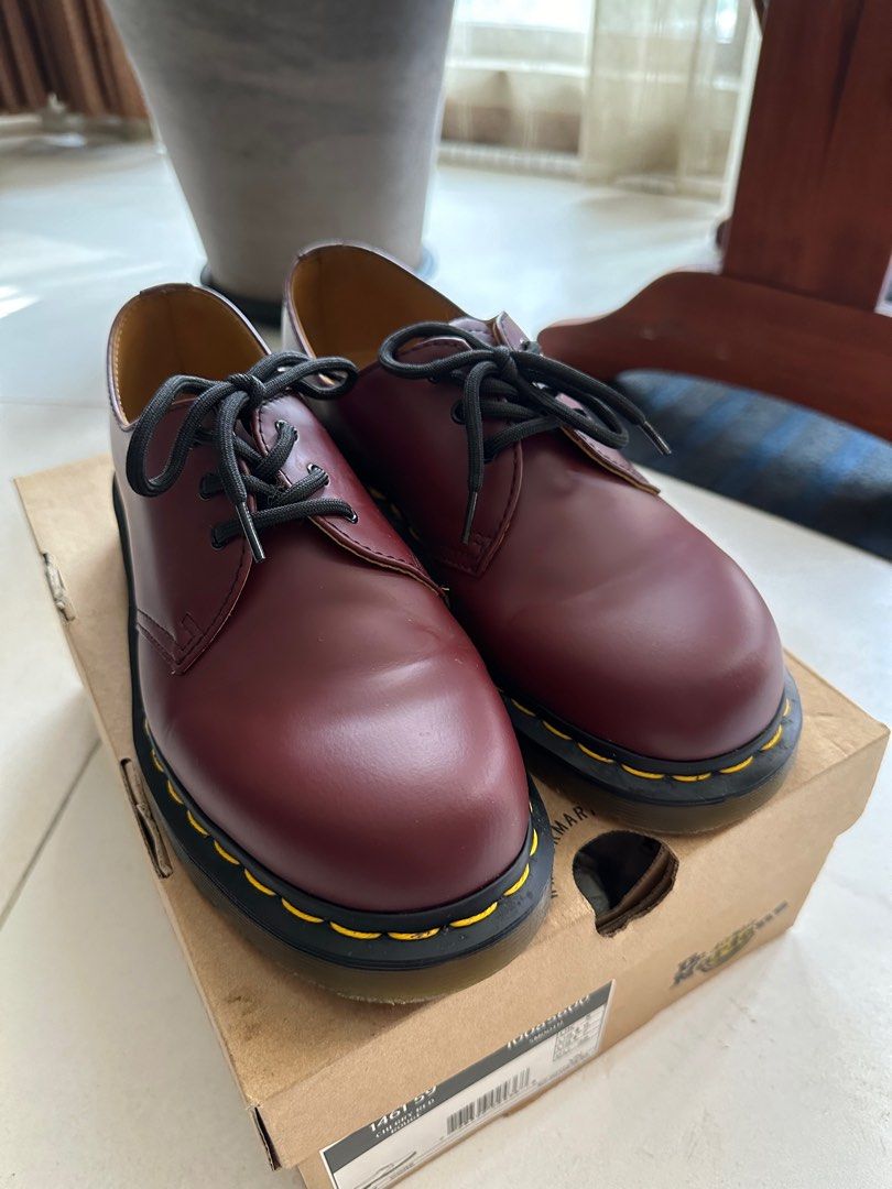Dr martens red cherry low cut shop