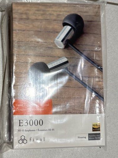Final Audio E3000 (Category: Earphones) located in Singapore. Submitted by metadodo (Listing ID 1297040129, Image 1). Description: Brand New Sealed Final Audio E3000.