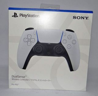 FOR SALE‼️ brand new and sealed  Sony playstation 5 dualsense 5 wireless Controller white