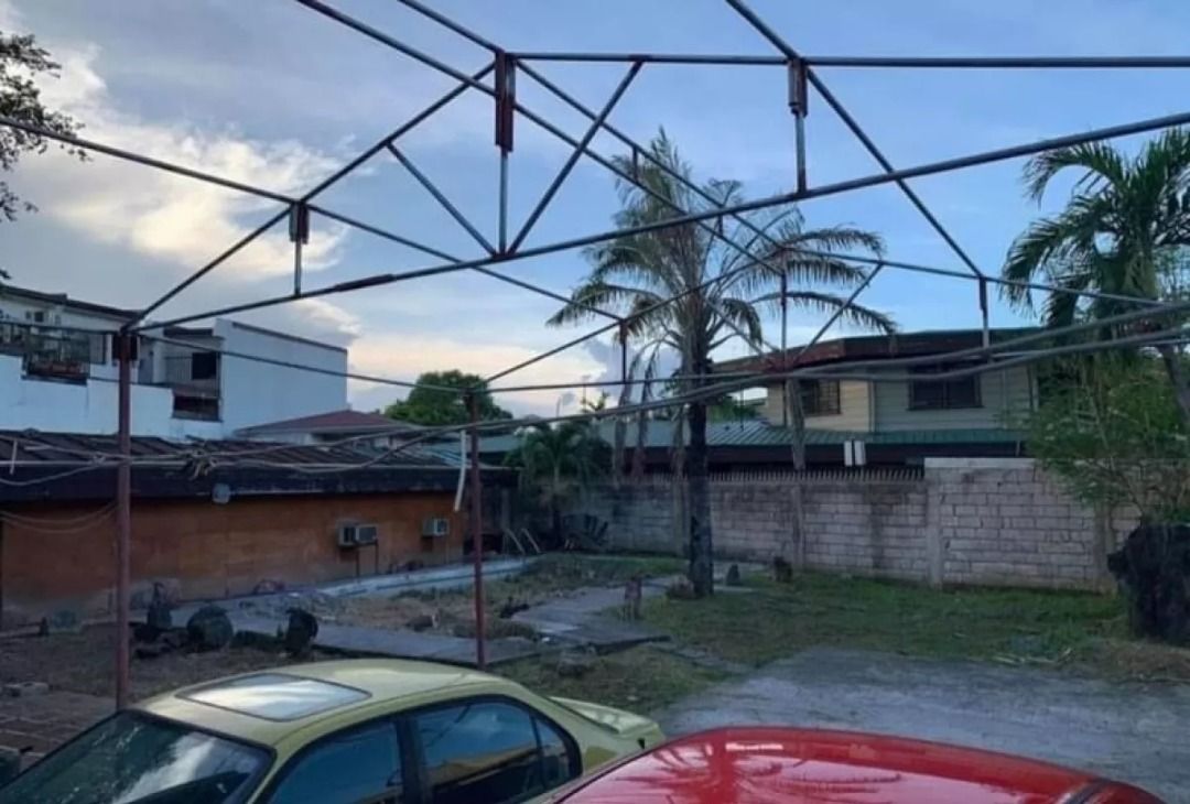 FOR SALE lot with old house at Rosalia Village, Quezon City, Property