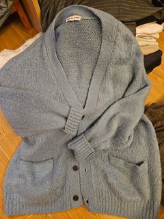 Freak's store cardigan sweater v 領針織毛衣size L light blue 淺藍64223367631235110