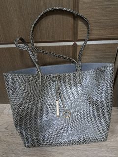 （分類：）位於 。 由 cc022 提交（商品編號 1296981712，圖片 1）。簡介： 。
