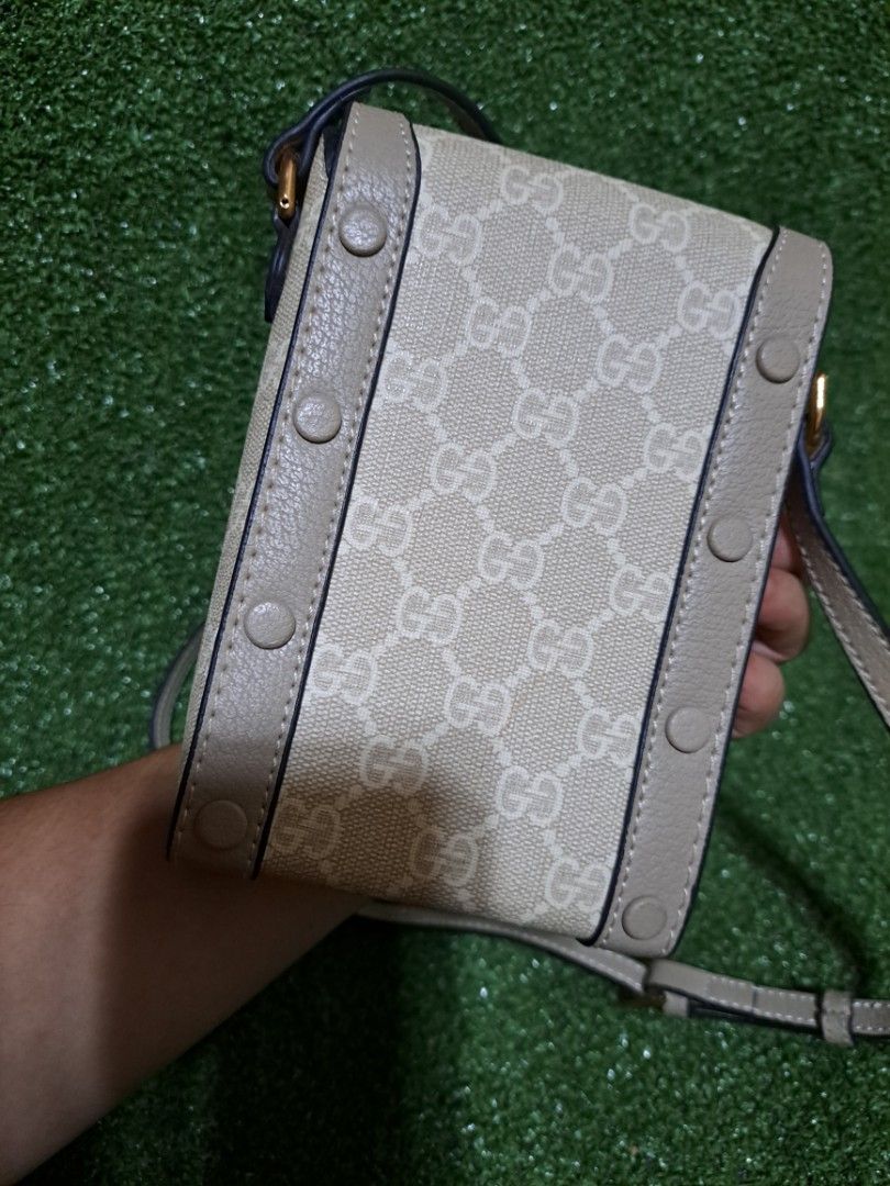 Gucci horsebit 1955 (Category: Luxury Bags & Wallets) located in Batangas. Submitted by venus232nd (Listing ID 1297017225, Image 2). Description: no issue.