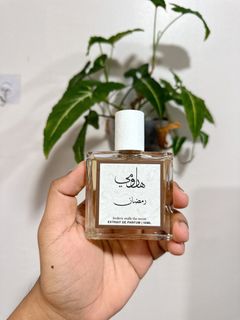 (Category: ) located in . Submitted by bloomthisfragrances (Listing ID 1296929506, Image 1). Description: .