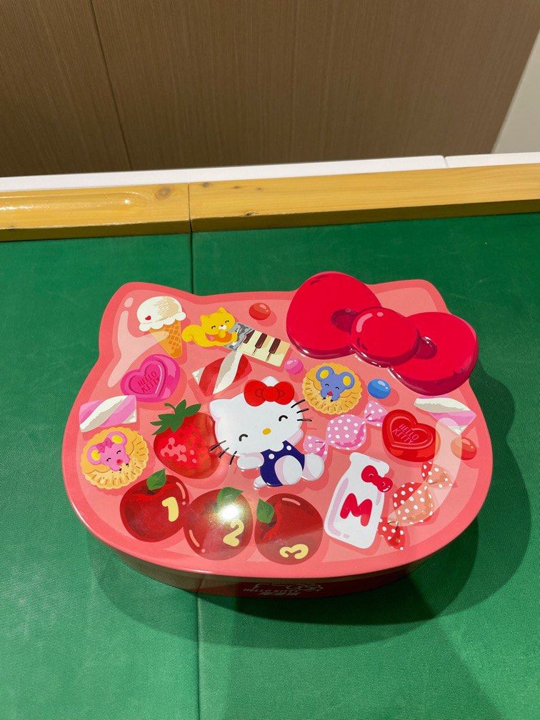 Hello Kitty KT 鐵盒海港城特別版限量版