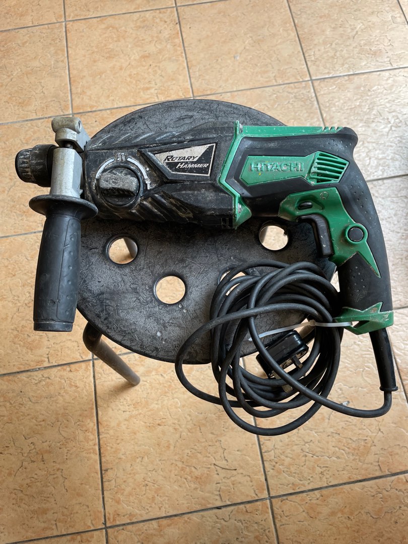 Hitachi DH26PC Rotary hammer, Furniture & Home Living, Home Improvement
