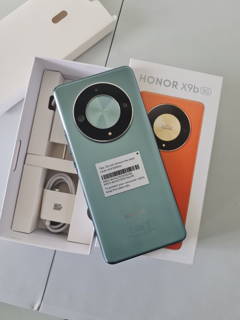 Honor x9b 12 256 (Category: Android Others) located in Manila. Submitted by skychoochoo (Listing ID 1296928514, Image 2). Description: honor x9b 2 weeks old 12500.