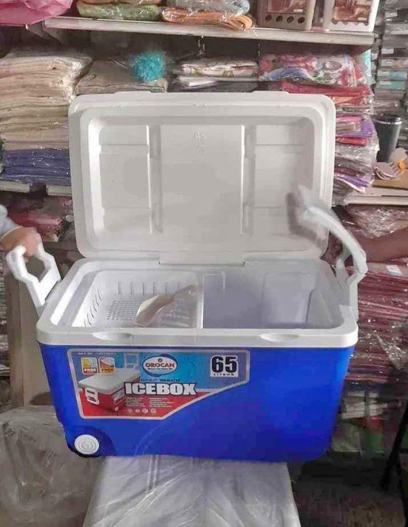 ICE BOX COOLER SALE ☢️☢️ (Category: Storage Boxes & Baskets) located in Manila. Submitted by kellychz (Listing ID 1297030585, Image 2). Description: ❄️ICE BOX COOLER❄️ 🥳 MABILIS LUMAMIG 👍 MABILIS LUMAMIG 👍 BRAND NEW 👍 ON HAND 👍 SAME DAY DELIVERY 👍 BIG DISCOUNT SA BULK ORDERS 👍 SALE 💰🌟 💯 LEGIT SELLER 💯 ORDER NA 💯 NO DAMAGE ❗AVAILABLE❗ ✅ 5 LITERS ✅ 8 LITERS ✅ 15 LITERS ✅ 30 LITERS ✅ 45 LITERS ✅ 52 LITERS ⏩ Direct message me ⏩ MABILIS ma