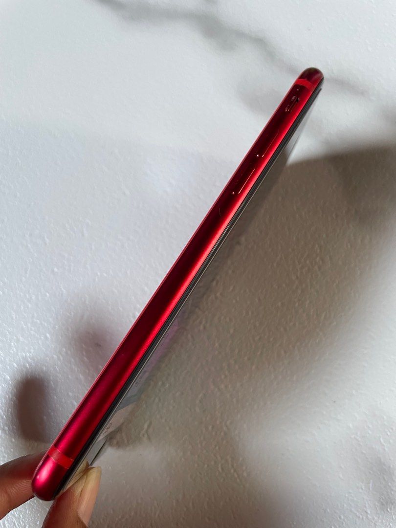 Iphone SE 2020 128gb Red Edition (Category: iPhone SE Series) located in San Juan City. Submitted by tanexsulla42 (Listing ID 1297005095, Image 3). Description: We accept trade in Credit card / Home Credit Shipping Meet ups / Delivery Fb page: Ashley & Lyn.