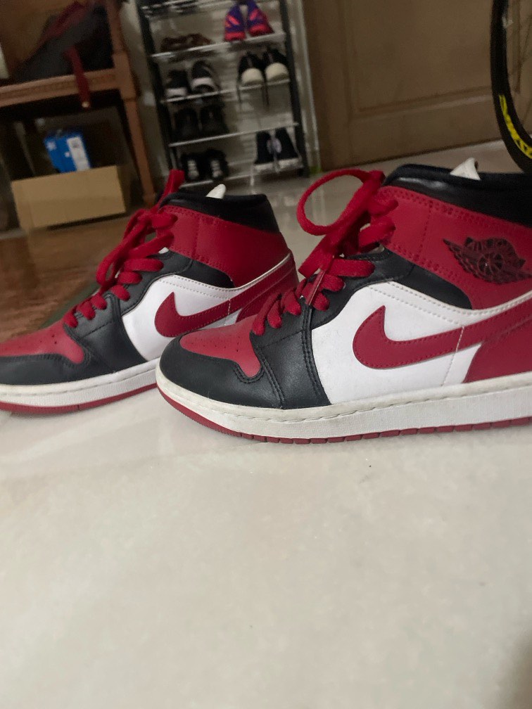 Jordan 1 chicago and bred sales