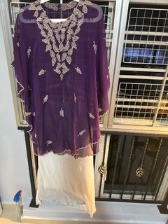(Category: ) located in . Submitted by beauteboxeboutique (Listing ID 1297050007, Image 1). Description: .