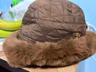 (Category: ) located in . Submitted by Laris1703 (Listing ID 1297020475, Image 1). Description: .
