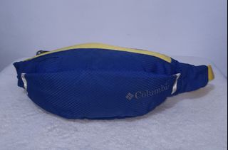 Missy's COLUMBIA Blue Belt Bag Fanny Pack