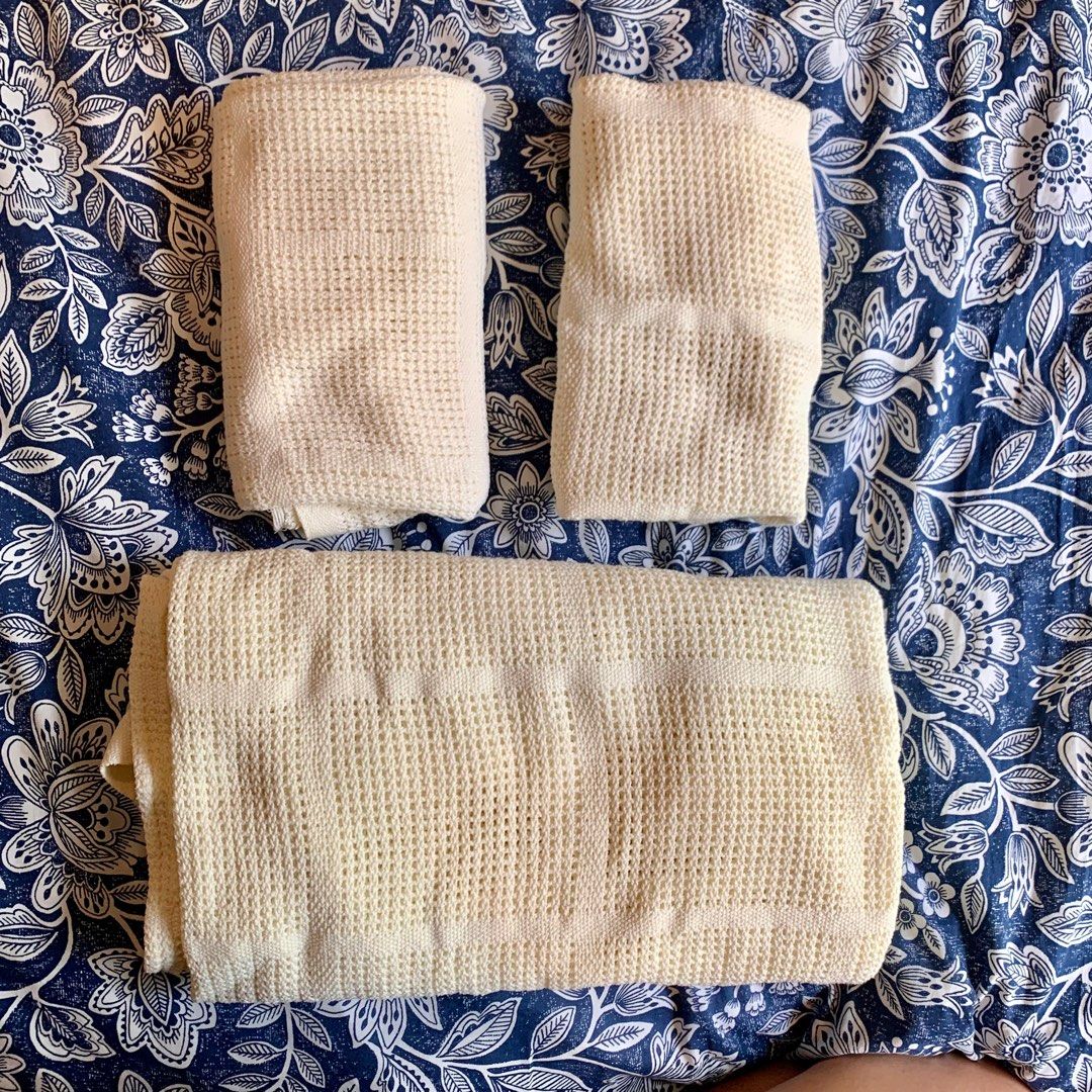 Mothercare Cellular Blankets in Cream