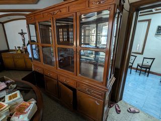 Narra Display Shelf and cabinet