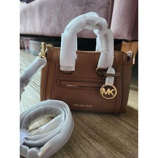 (Kategori: ) berada di . Dikirim oleh r9widia (ID iklan 1296938854, Gambar 1). Deskripsi: .