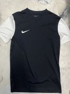 (Category: ) located in . Submitted by swiftwind.726303 (Listing ID 1297021596, Image 1). Description: .