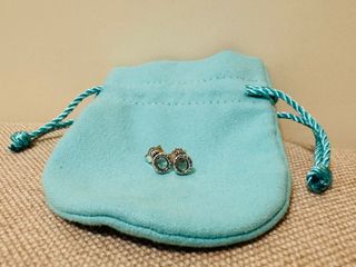（分類：）位於 。 由 Michelle98 提交（商品編號 1296948594，圖片 1）。簡介： 。