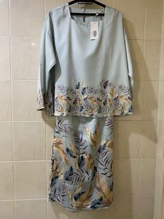 (Category: ) located in . Submitted by luxe_delite (Listing ID 1296897670, Image 1). Description: .