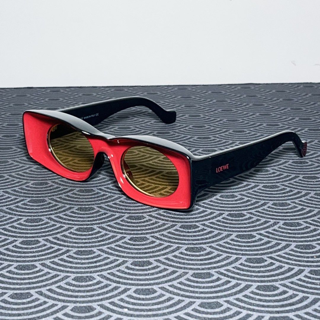 Ready Stock) Loewe Black & Red Paula display picture 3