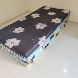(Category: ) located in . Submitted by tiong_wee (Listing ID 1296904332, Image 1). Description: .