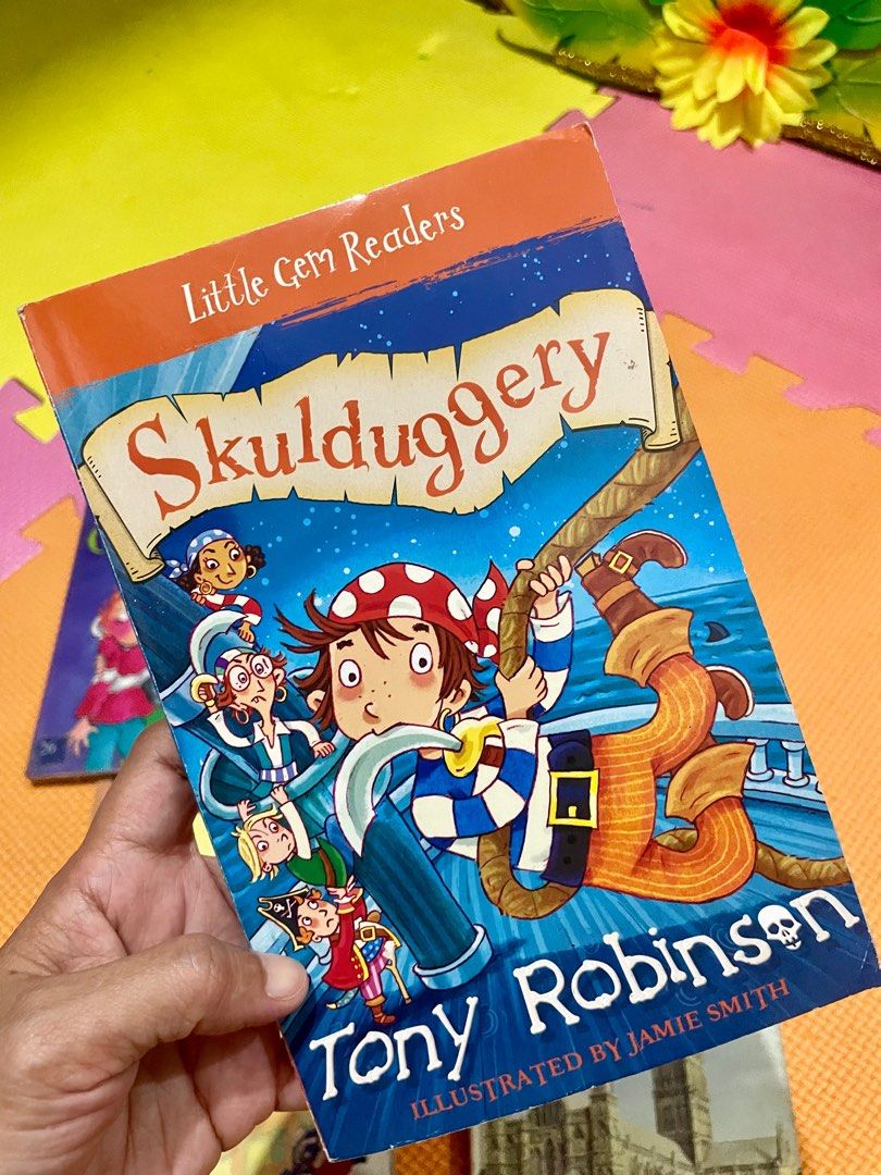 TAKE ALL BOOKS FOR KIDS (Category: Children's Books) located in Cavite. Submitted by AlwaysGiveBack (Listing ID 1296997314, Image 3). Description: Take all for ₱190 Bdo gcash Gogo lalamove.