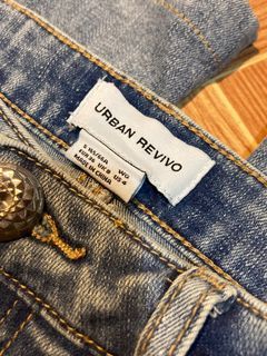 URBAN REVIVO Flared Leg Denim Jeans