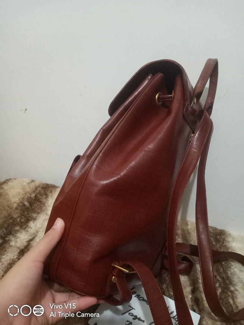Vintage Balenciaga (Category: Luxury Bags & Wallets) located in Tagum. Submitted by luxbagelyas (Listing ID 1297021355, Image 3). Description: med size no flaws gold hardware no flaws sign of use only super tibay.