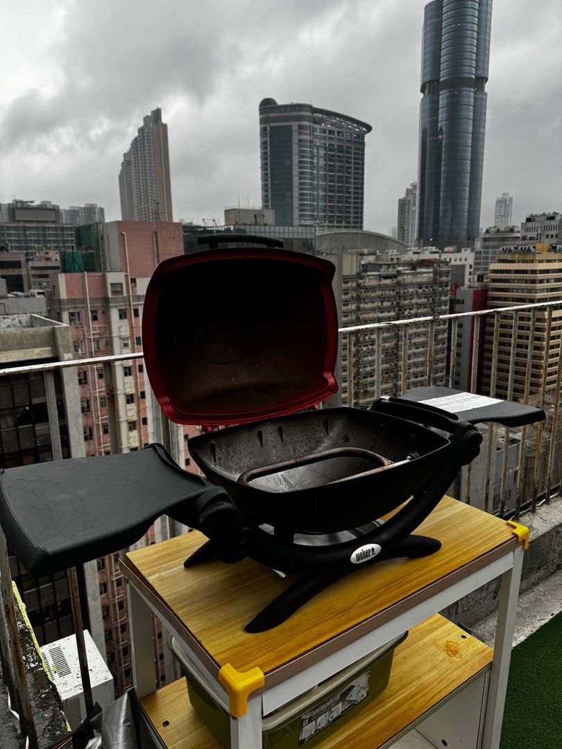 Weber Q1250 gas bbq grill, 家庭電器, 廚房電器, 燒烤爐及火鍋鍋具