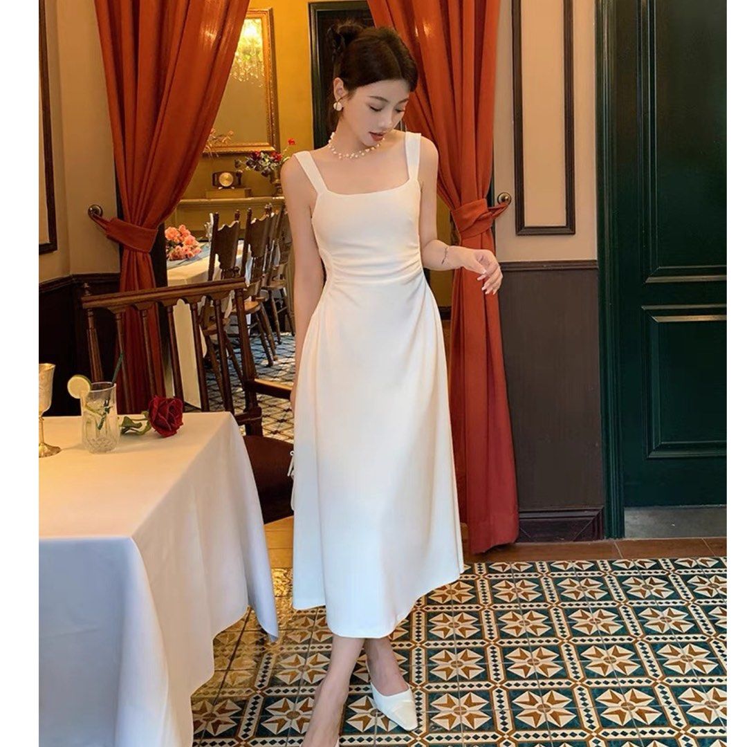 White midi dress BNWT maxi flowy Taobao shein size XS S square neck ,  Women's Fashion, Dresses & Sets, Dresses on Carousell