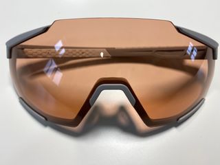 （分類：）位於 。 由 peterlai529 提交（商品編號 1297157096，圖片 1）。簡介： 。