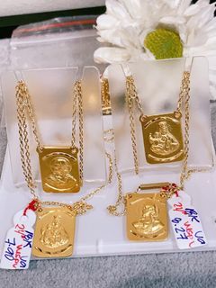 18K Japan Gold scapular necklace