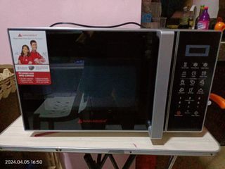23 L Hanabishi  Microwave Oven