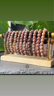 （分類：）位於 。 由 go.moon.crystal 提交（商品編號 1297107880，圖片 1）。簡介： 。