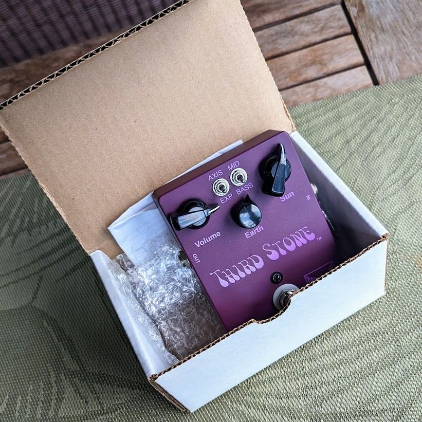 Berkos FX - Third Stone Fuzz Berkos FX Third Stone fuzz