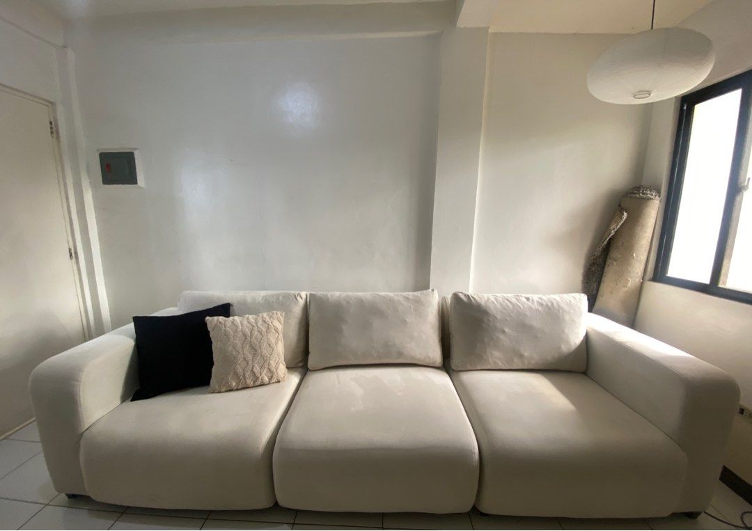 BIG Modern Cloud Couch Sectional Sofa White (Category: Sofas) located in Naic. Submitted by wolfkeith (Listing ID 1297129025, Image 1). Description: Cheapest cloud couch/sofa in the market! It’s sectional so it comes in 3 seats but can fit up to 6 people! Made with: Blue Uratex foam White Milan fabric + fiber pill Measurements: Length: 33” Depth: 40” Seat Height: 18” Total Height: 31” Total Length: 115” Has minor stains and bite marks from our ro