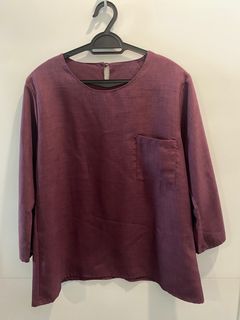 (Category: ) located in . Submitted by hj_thrifting (Listing ID 1297134900, Image 1). Description: .