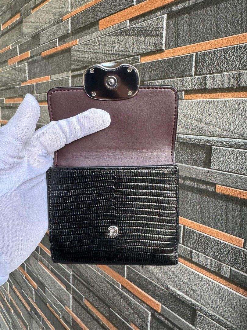 Coach Bifold Wallet (Category: Luxury Bags & Wallets) located in Mandaluyong City. Submitted by stuffnmore (Listing ID 1297088022, Image 3). Description: Coach bifold wallet Pinas onhand Inclusion carecard Guaranteed original and new .